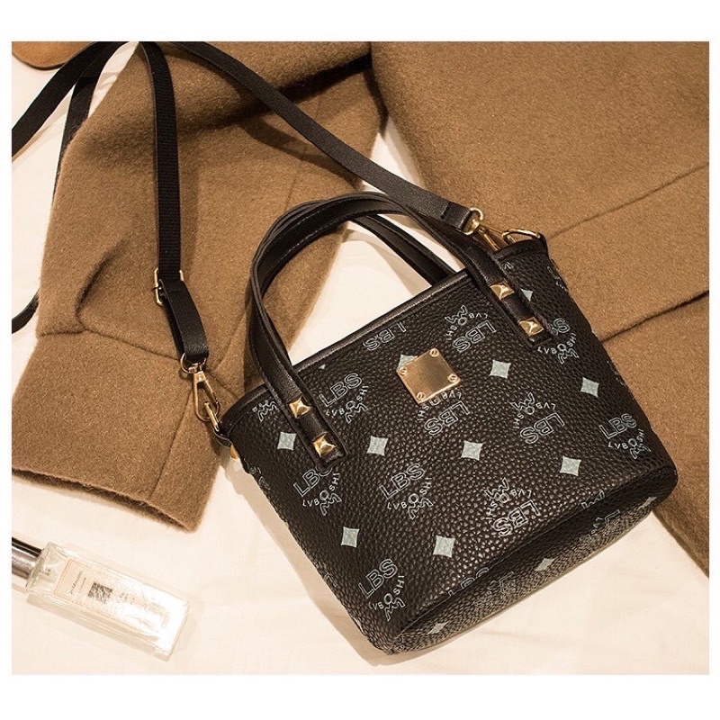 Túi xách nữ kèm móc gấu xinh ( ảnh thật ) TA304