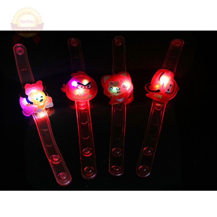 Đèn LED đồng hồ nhấp nhánh tiện dụng cho cả gia đình F757SP1