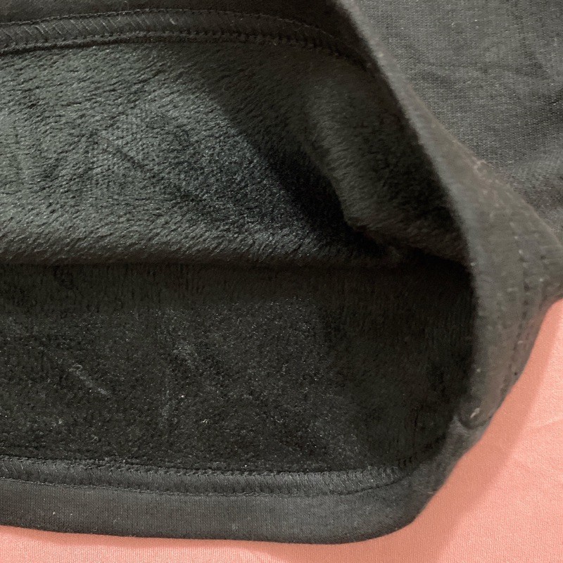 Size S đầm thun đen dài thể thao có nón lót lông