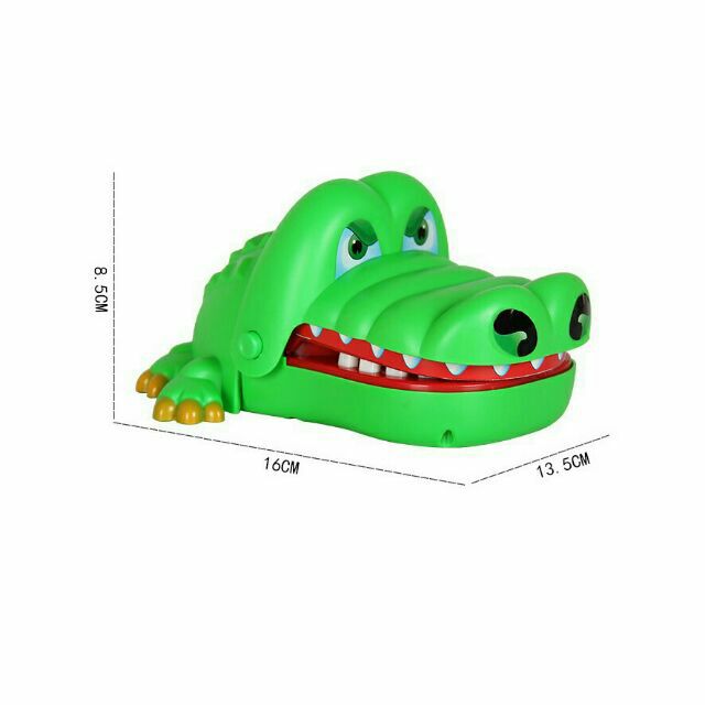 Cá sấu cắn tay / khám răng cá sấu ( loại lớn)