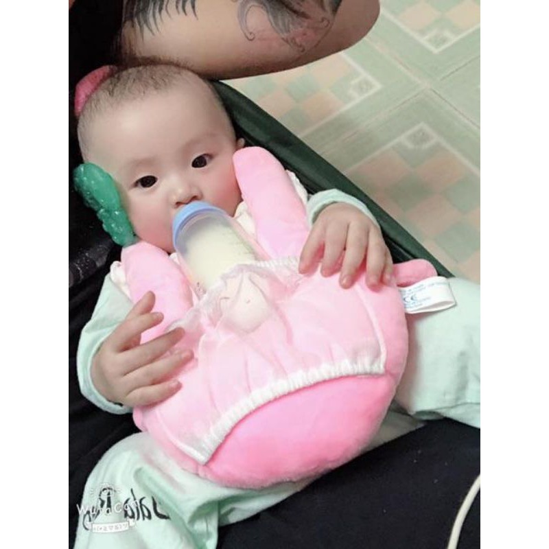 Gối nằm đa năng chống méo, đỡ bình sữa cho bé