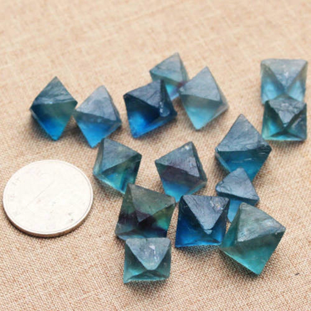 Mẫu Đá Fluorite Màu Xanh Tự Nhiên