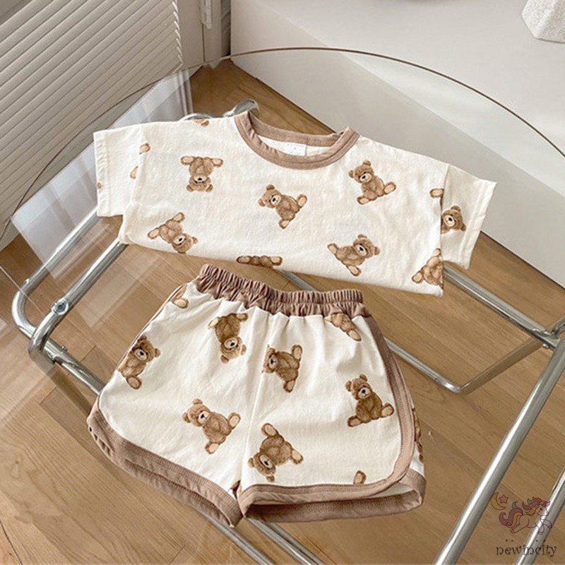Bộ áo thun tay ngắn và quần short in hình gấu phong cách Hàn Quốc cho trẻ em