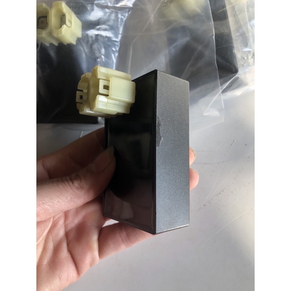 IC ĐIỆN BÌNH 6 CHÂN XE ZUZUKI VIVA,ZUZUKI SMASH VÀ GIÁC CẮM IC