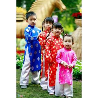Combo bộ áo dài gấm Thái Tuấn cho bé gái họa tiết đồng tiền