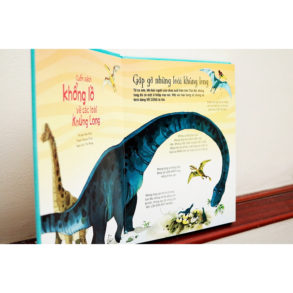 SÁCH - Big book - Cuốn sách khổng lồ về các loài khủng long