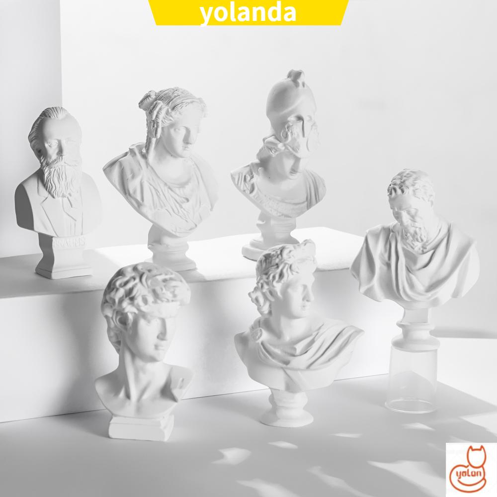 Tượng điêu khắc trang trí bằng thạch cao độc đáo đẹp mắt