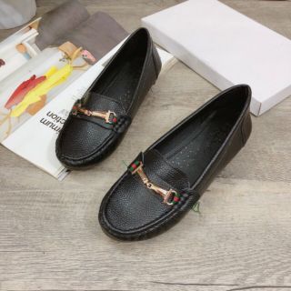 GIÀY MỌI KHÓA CỰC XINH