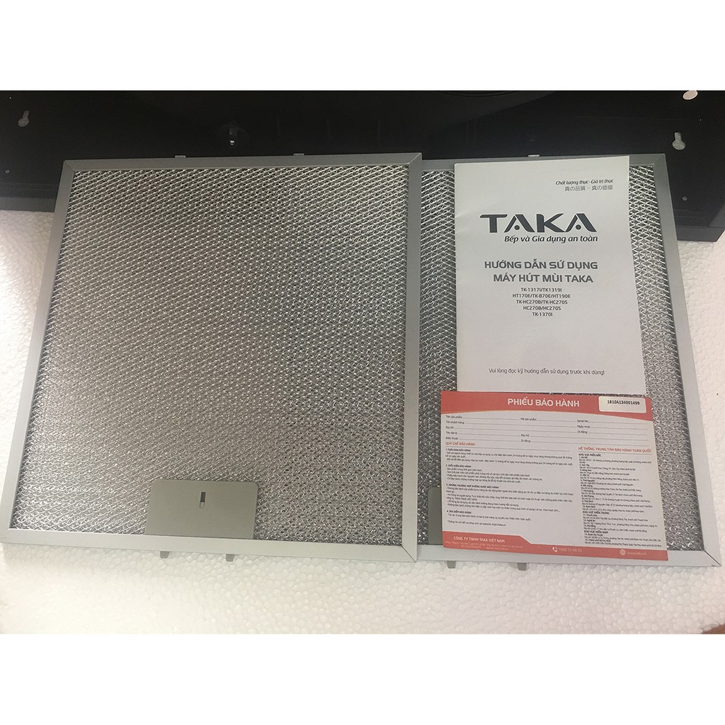 [Mã 159ELSALE hoàn 7% đơn 300K] Máy hút mùi Taka HC270S-70cm vỏ inox chống rỉ