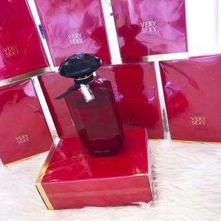 Nước hoa nữ Victoria's Secret Very Sexy - 50ml