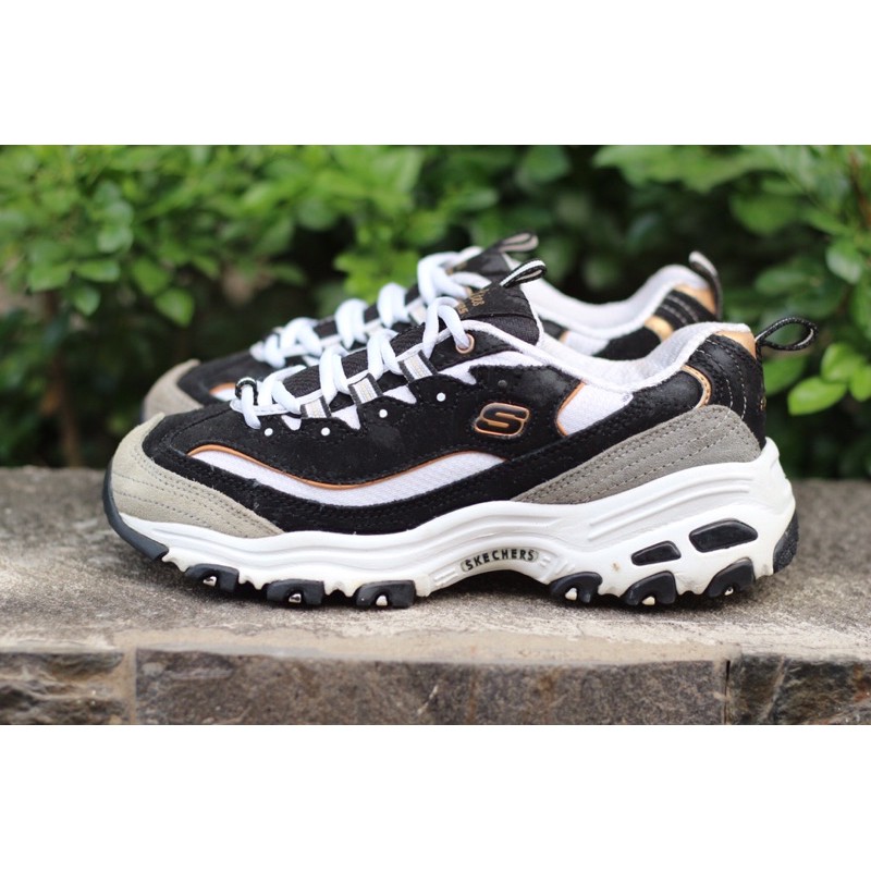 Giày Skechers D’Lites đen gold size 36