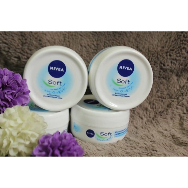 Kem dưỡng ẩm cho mặt và toàn thân Nivea Soft