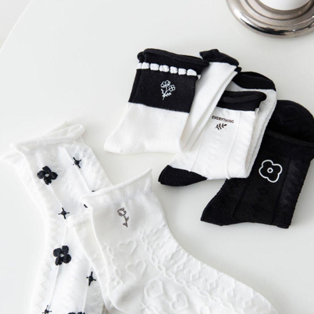 Vớ Đồng Phục Họa Tiết Lá Cây Dễ Thương Phong Cách Hàn Quốc 1 Cho Nữ