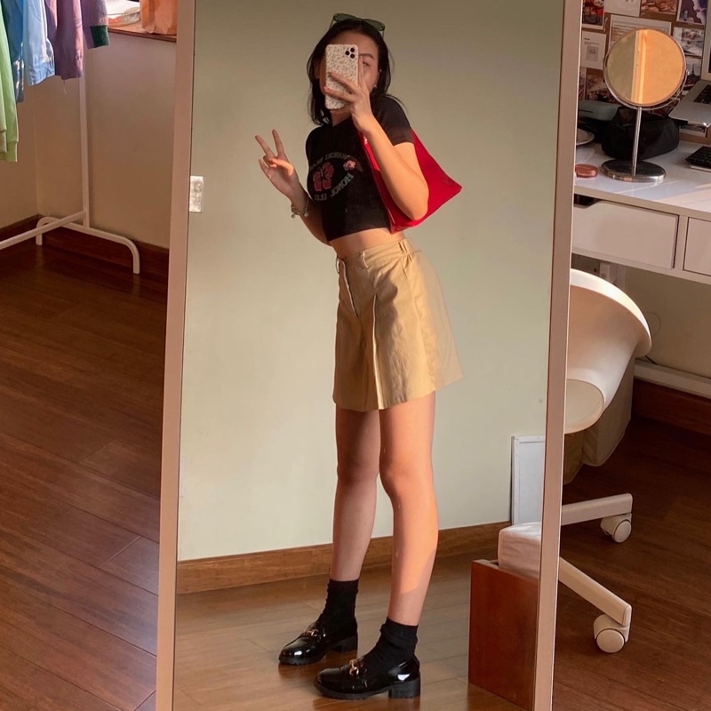 Áo croptop Waikiki Beach đen tay ngắn AUGETY.ST