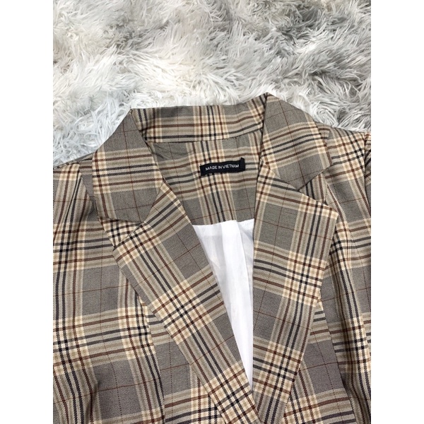 Áo blazer kẻ caro 2 lớp dày dặn dài tay phong cách Hàn Quốc (ảnh trải sàn shop chụp) | BigBuy360 - bigbuy360.vn