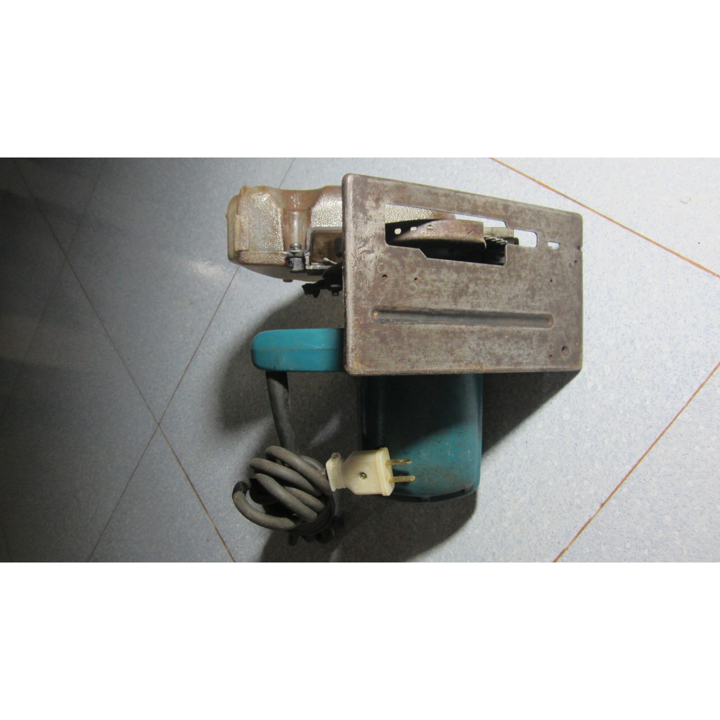 Máy cưa đĩa cầm tay Makita 5025KBnội địa Nhật
