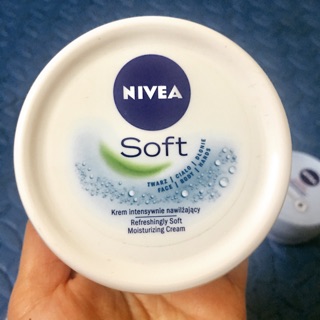 Kem dưỡng ẩm nivea soft 200ml hàng Đức