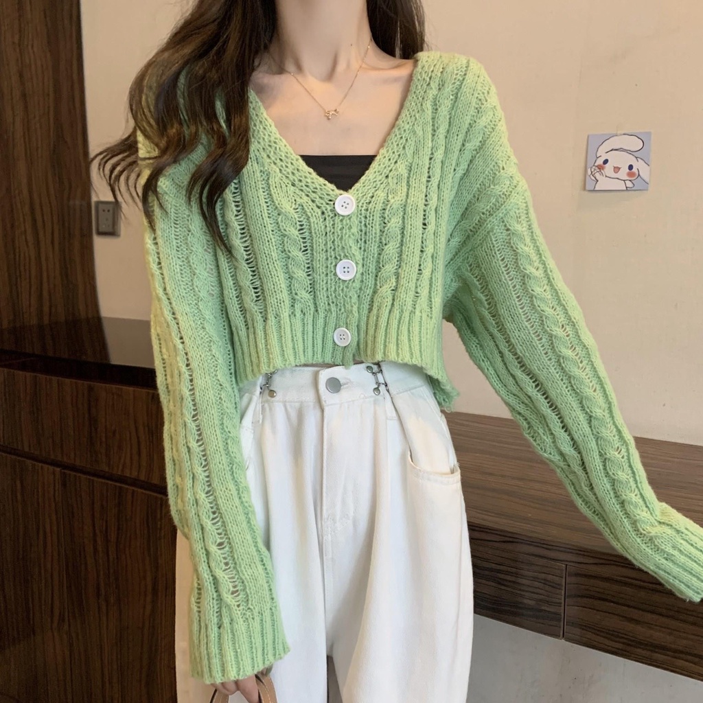 Áo Khoác Len Xoắn Cổ Tim Nút Tay Dài | Smide Clothing
