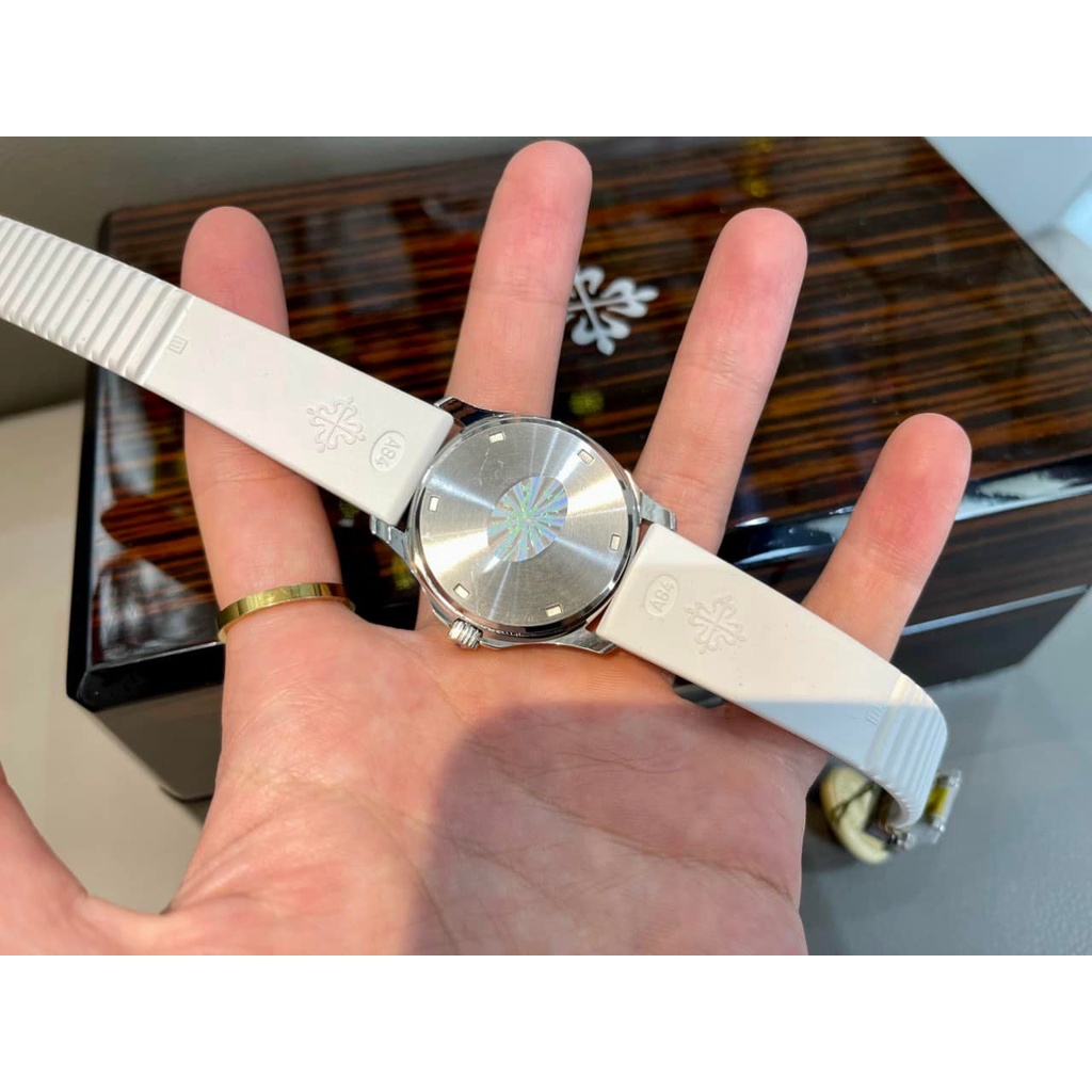 Đồng hồ patek nữ đính đá | BigBuy360 - bigbuy360.vn