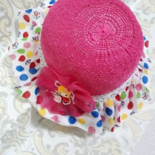 Mũ bé gái rộng vành