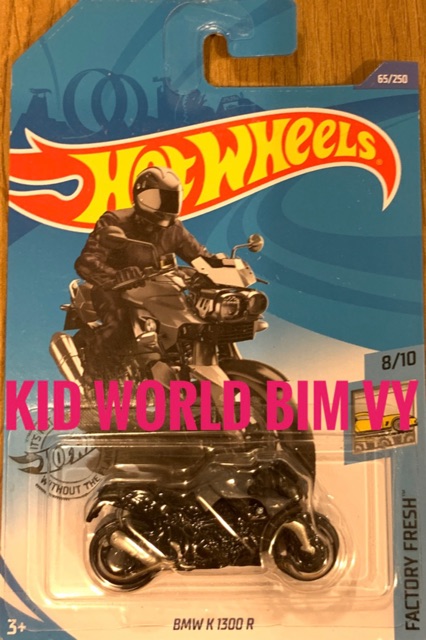 Xe mô hình Hot Wheels basic Moto BMW K 1300 R GHF94.