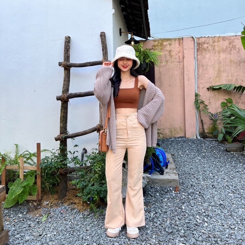 Áo 2 dây croptop bản to có mút ngực - Lumii