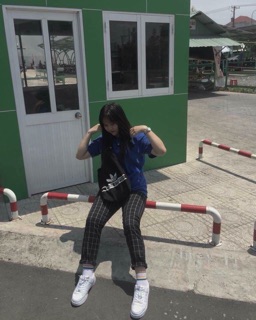 Quần Kaki Sọc Caro