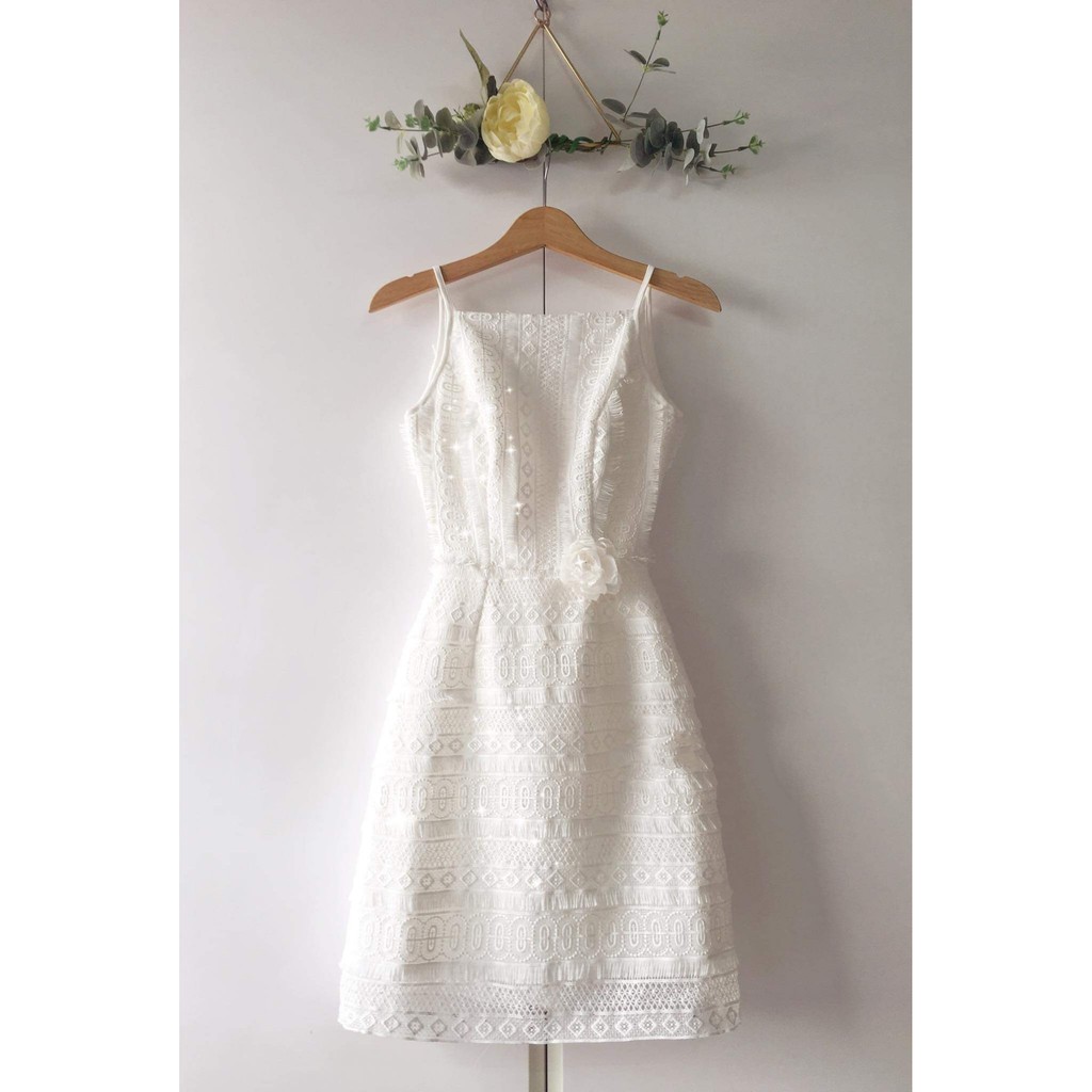 Đầm Váy Cao Cấp Dự Tiệc Ren Trắng Thanh Lịch Nhất Mọi Thời Đại