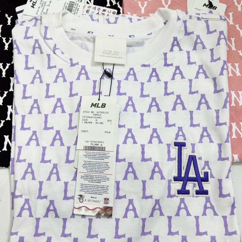 Áo Thun MLB Monogram All-Over Overfit New York Yankees