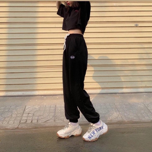 Áo croptop chữ nhỏ PM12