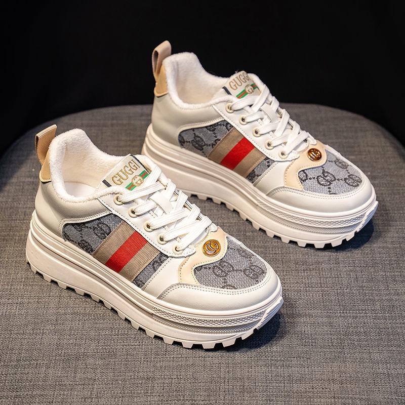 Giày đế dày tăng chiều cao đơn giản thời trang 2022 dành cho nữ