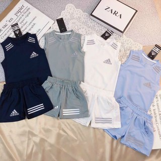 Bộ adidas bé trai đủ màu sz 8-16kg