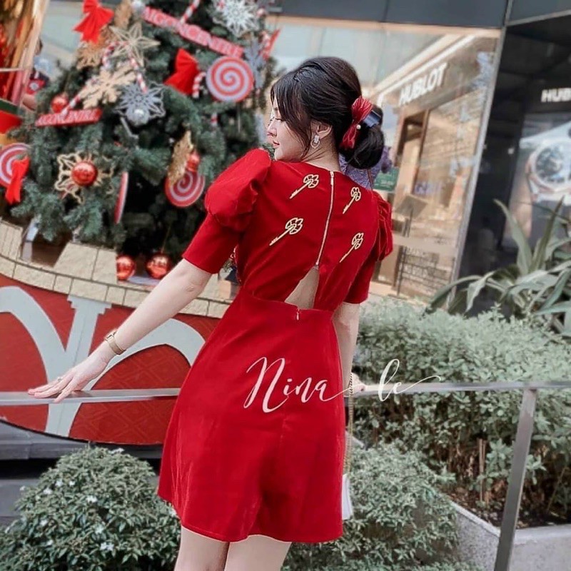 ĐẦM NHUNG XOÈ THÊU HOA TAY PHỒNG - màu đỏ tết và noel