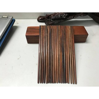 Đũa ăn gỗ trắc đỏ trơn đầu vuông
