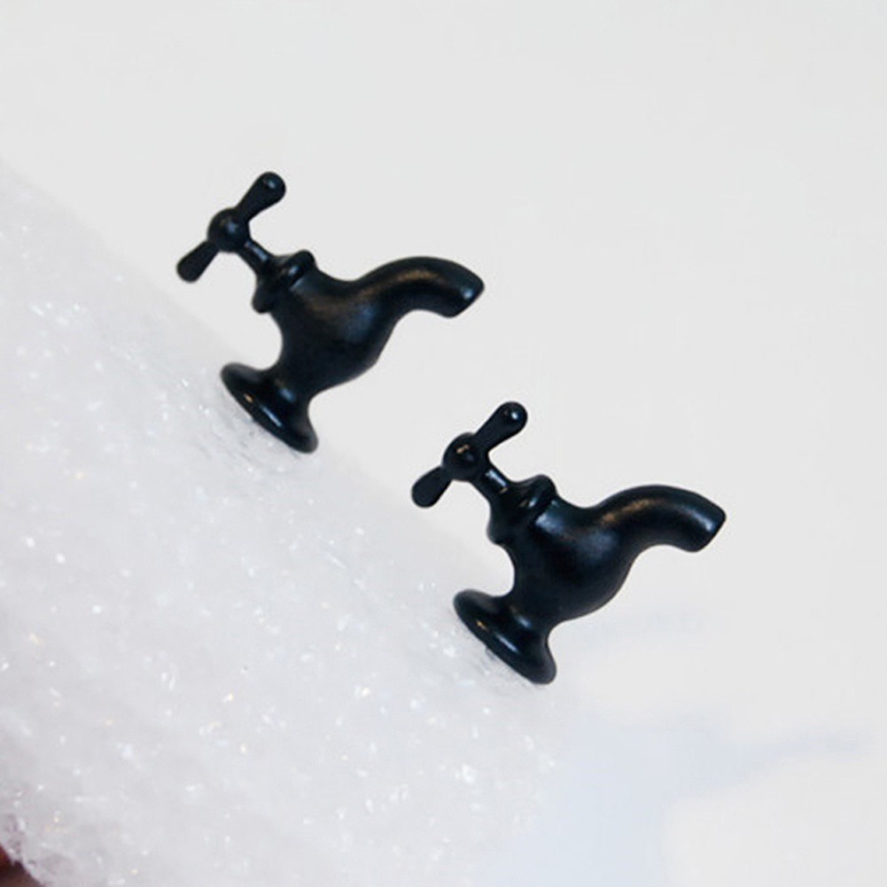 Khuyên Tai Hình Vòi Nước Đính Đá Dễ Thương