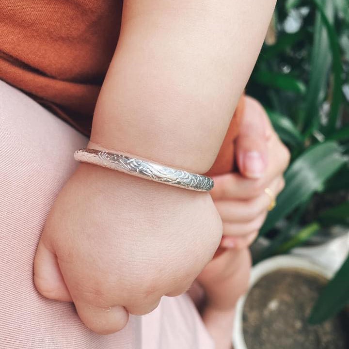 Vòng tay bạc nguyên chất chạm rồng cho bé PANSY điều chỉnh được kích cỡ