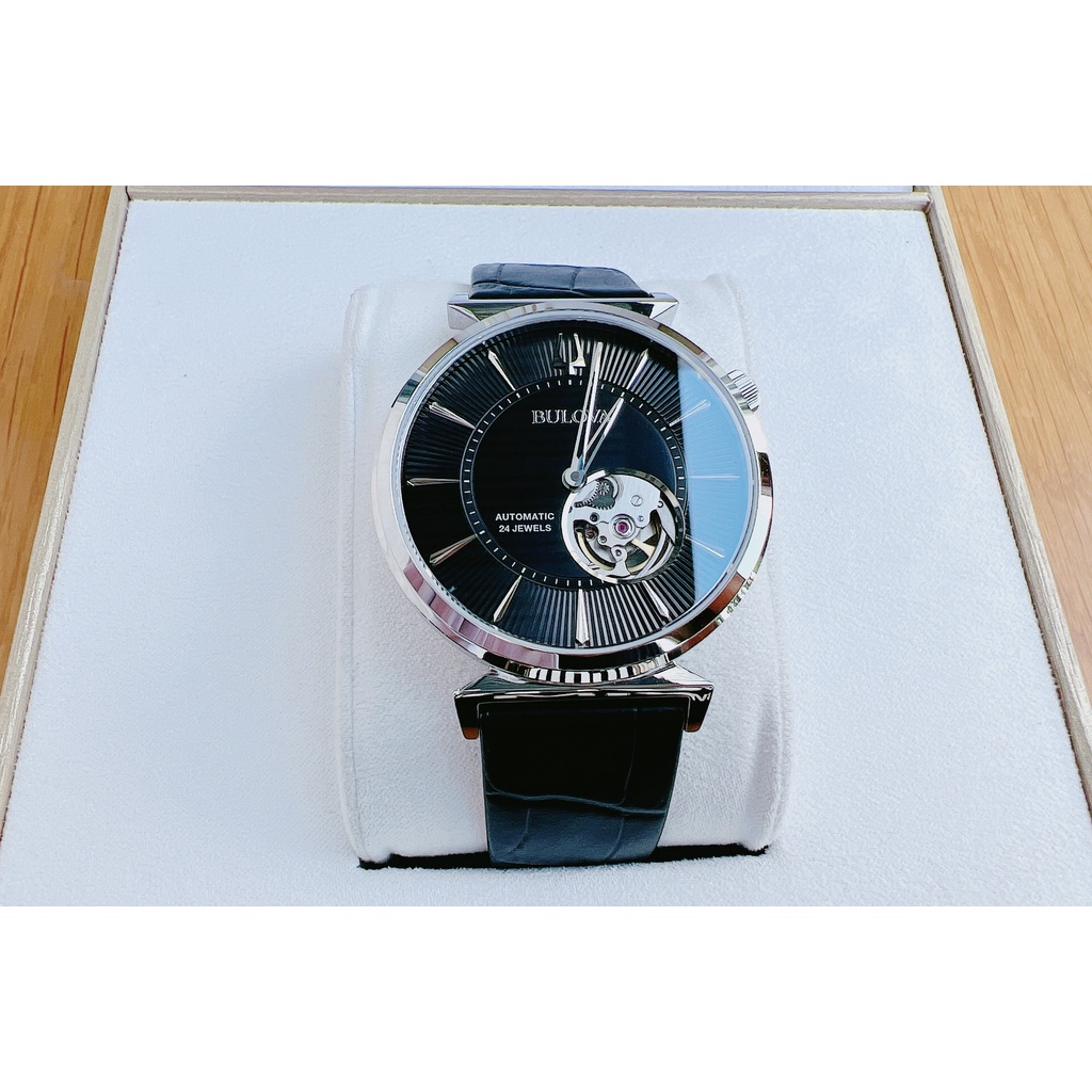 Đồng hồ nam chính hãng Bulova Regatta Automatic Black Dial Leather Strap  96A234- Máy cơ - Kính cứng