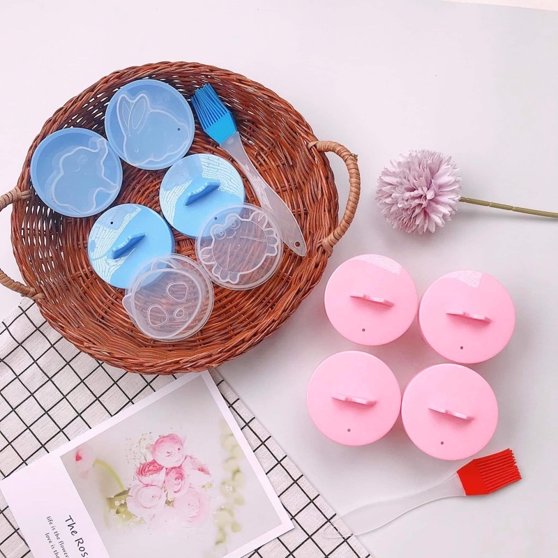 Khuôn hấp trứng/làm bánh hình thú dễ thương - set 4c kèm chổi phết dầu