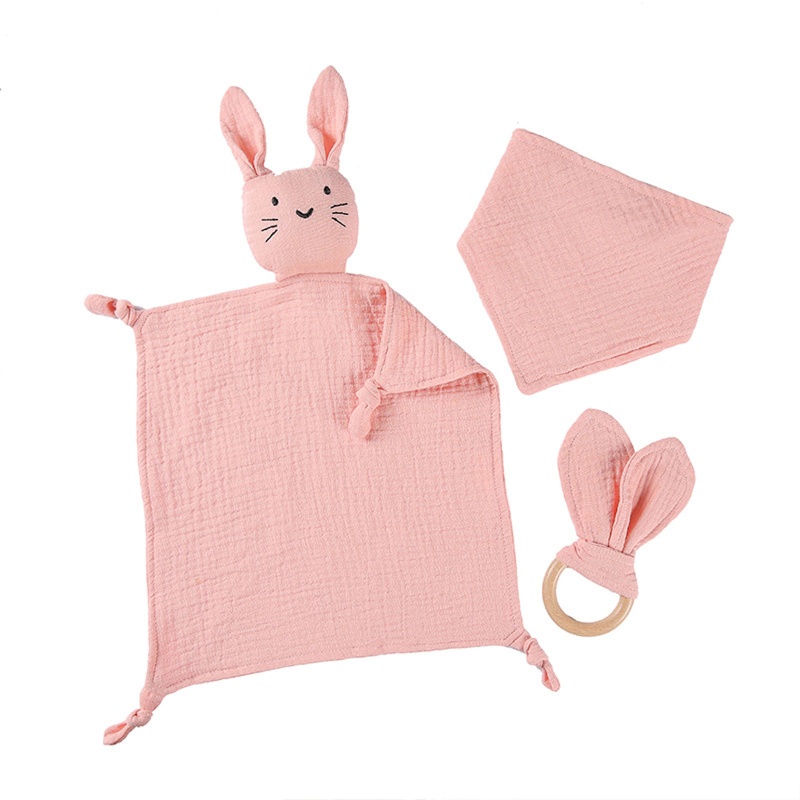 Set 3 Yếm Ăn Tam Giác Hình Thỏ Đáng Yêu Cho Bé