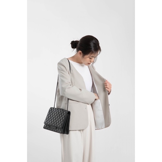 Nimi - Áo khoác cổ V Mono Jacket
