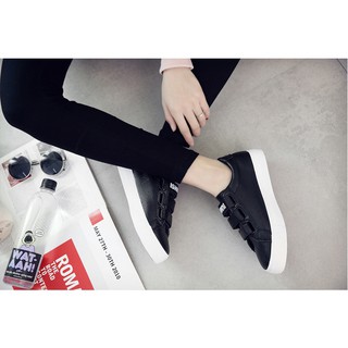 Giày sneaker nữ