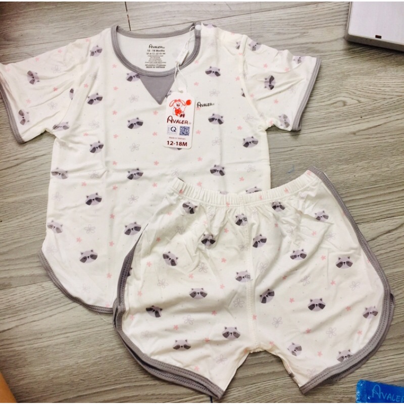 Bộ cộc tay AVALER chính hãng cho bé chất vải bamboo siêu đẹp