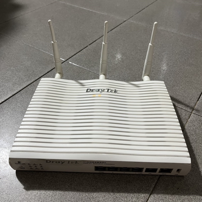Cân bằng tải Draytek Vigor 2820N 450Mbps