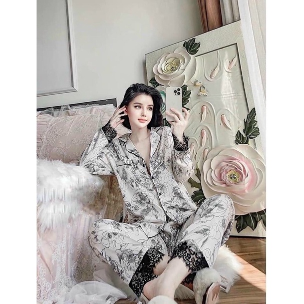 bộ pizama hoa viền ren đen hoa khói lụa cao cấp- hàng sẵn