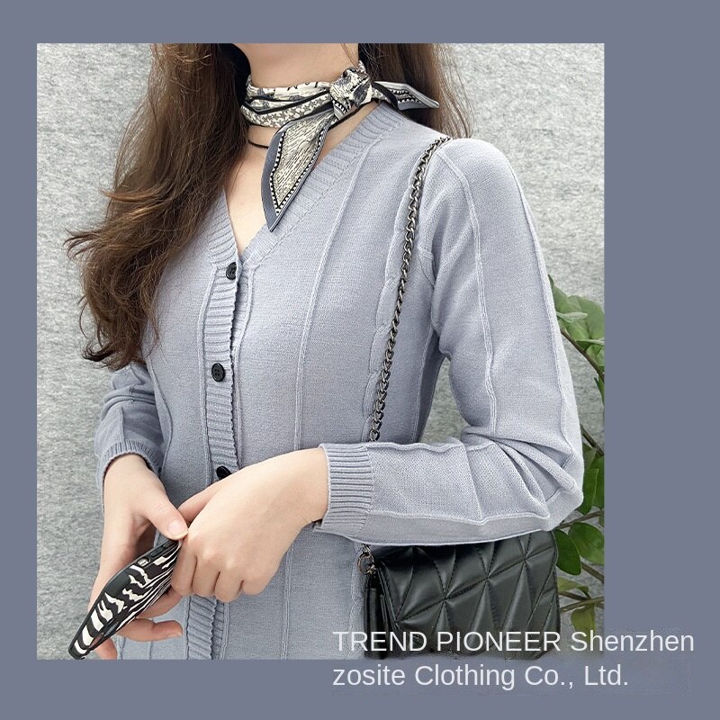 Khăn Choàng Lụa Hai Mặt In Họa Tiết Phong Cách Hàn Quốc Dùng Cho Trang Trí