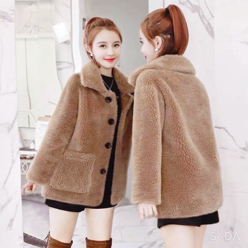 Áo khoác lông cừu ấm áp cho bạn gái diện xinh mùa đông HIGH FASHION