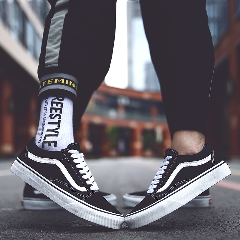 GIÀY 𝐕𝐀𝐍𝐒 VAULT OLD SKOOL MÀU ĐEN Giày thể thao nam nữ 2021 [ Full box bill ] | BigBuy360 - bigbuy360.vn