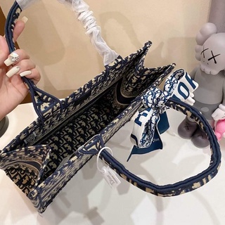 TÚI D THỔ CẨM HÀNG THÊU
