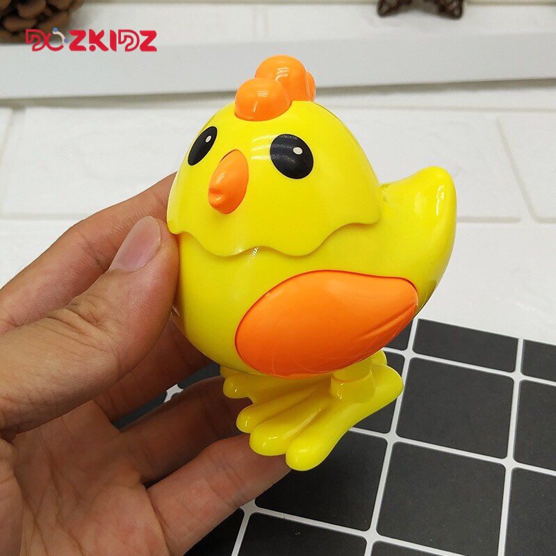 Đồ chơi con gà chạy cót ngộ nghĩnh cho trẻ từ 6 tháng tuổi trở lên – Dozkidz