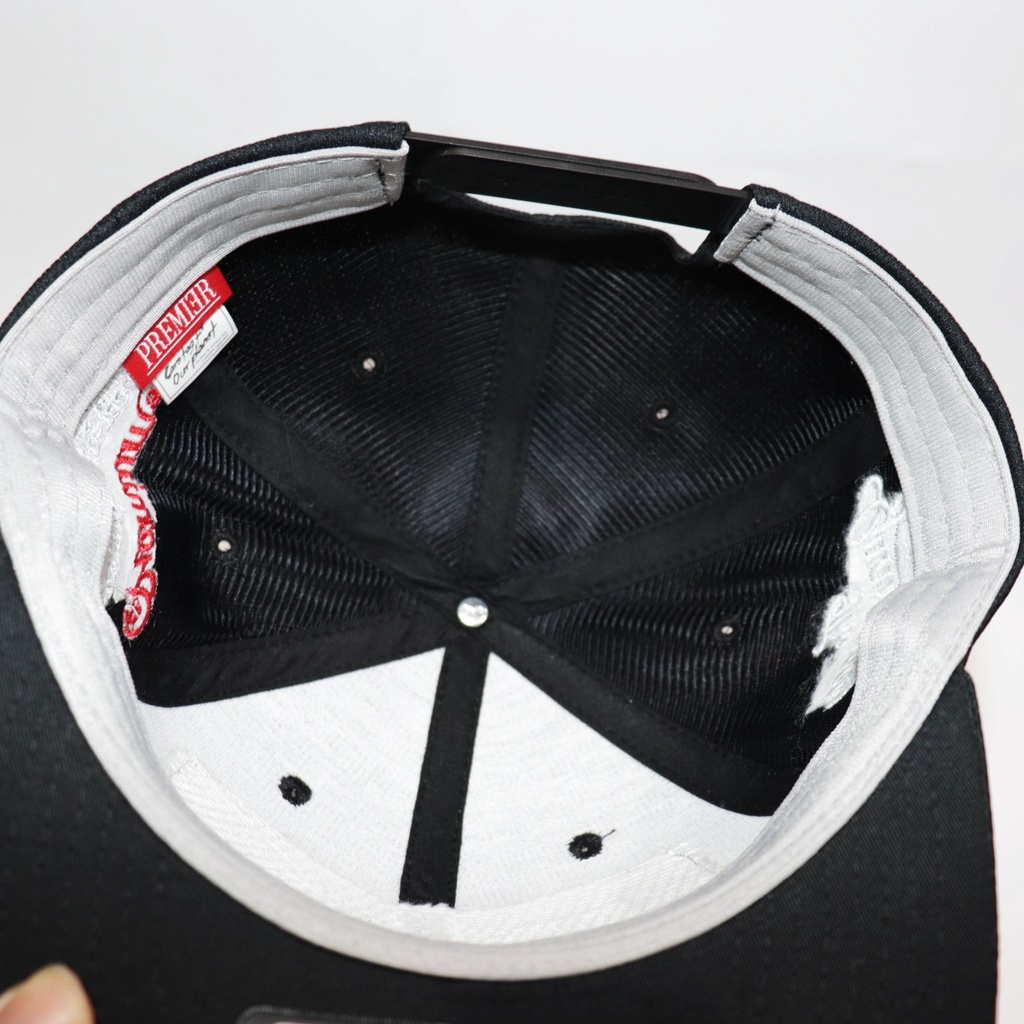 Nón NHS Snapback Tuyệt Đỉnh Thêu So Work Đen SW002.